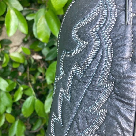 Vintage Leather Cowboy Western Boots - Picture 13 of 15